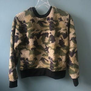 Camo Sherpa crew neck